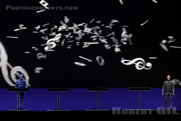 KRAFTWERK - 2019-07-12 - PARIS - Philharmonie de Paris 1 - 